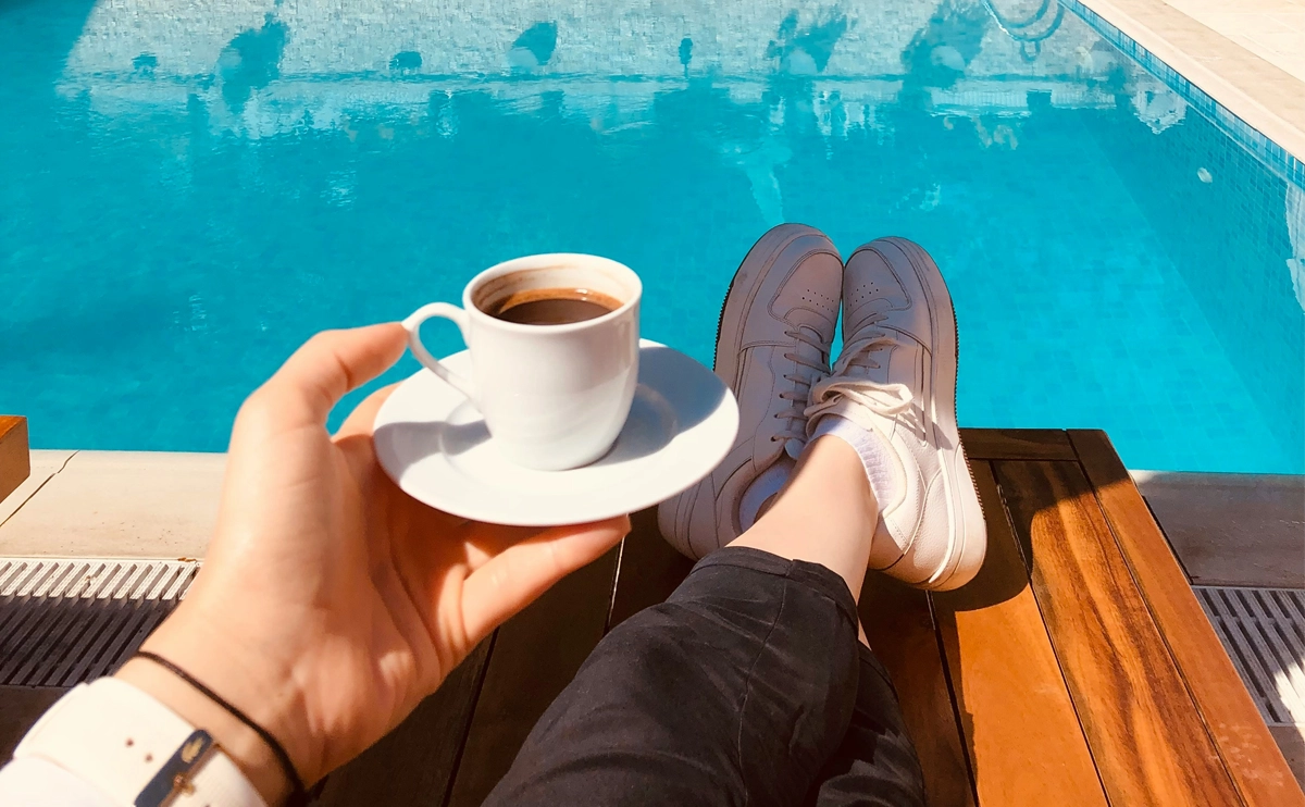The Poolside Cafe - Refreshments and Light Bites